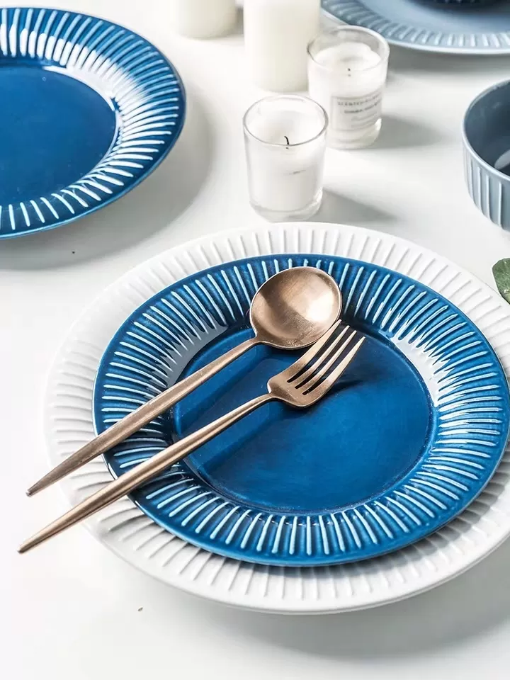 صحن تقديم فاخر من السيراميك