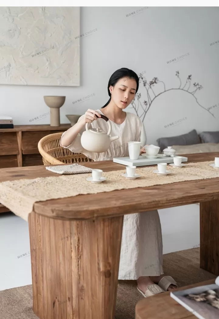 طاولة طعام ريفيه من خشب الصنوبر ذات أطراف منحنية شبه بيضاوية