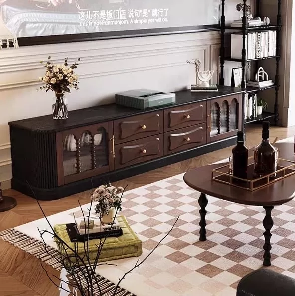 طاولة تلفزيون  بتصميم عصري و الوان خلابة